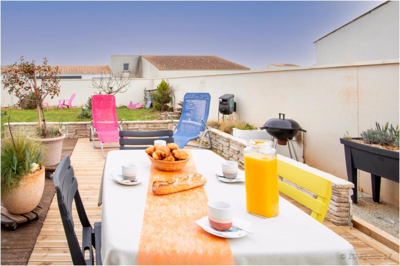 "Le Pirate Beneze"Gite Insolite,Situation Ideale,Accueil Attentionne Trizay Exterior photo
